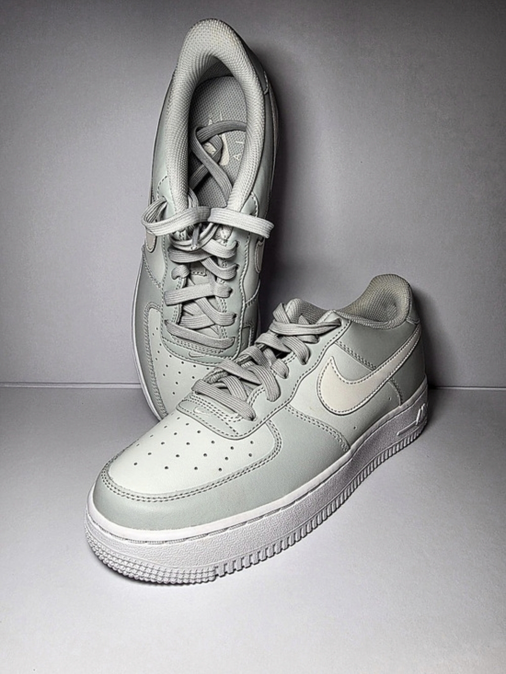 Nike Air Force 1 Low Youth Size 6 Women’s Size 7.5 New No Box